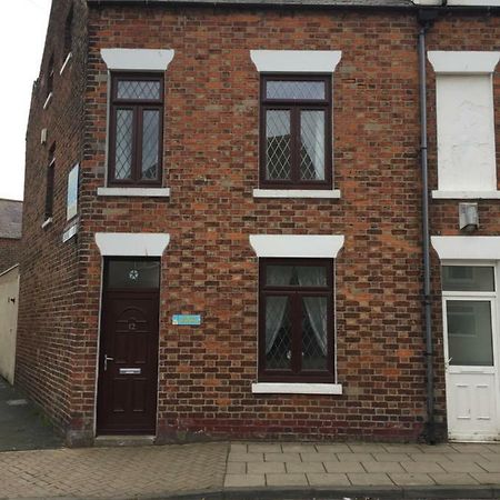 Browns Holiday Cottage Filey Exterior foto