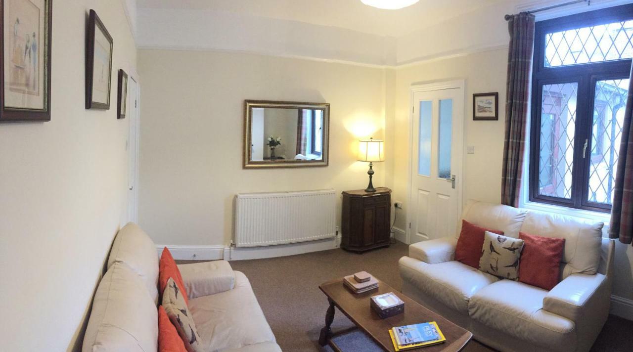 Browns Holiday Cottage Filey Exterior foto