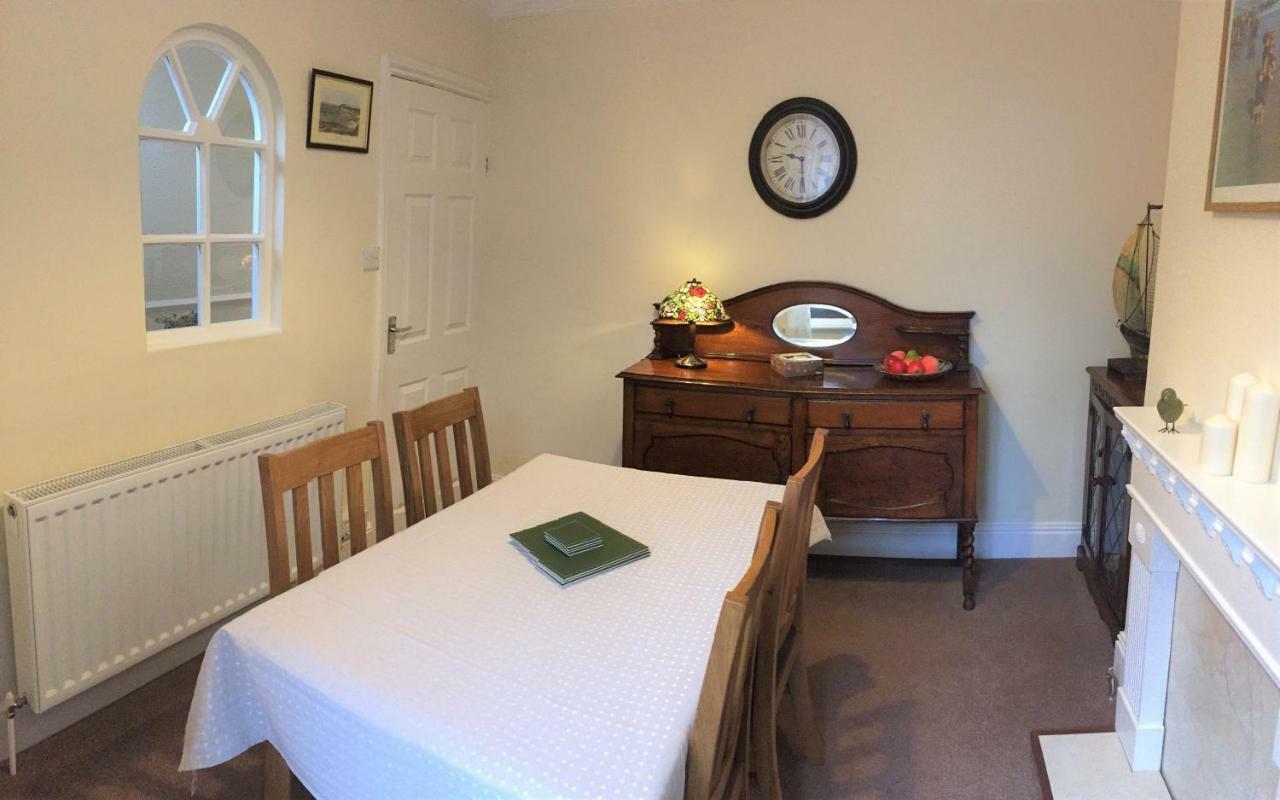 Browns Holiday Cottage Filey Exterior foto