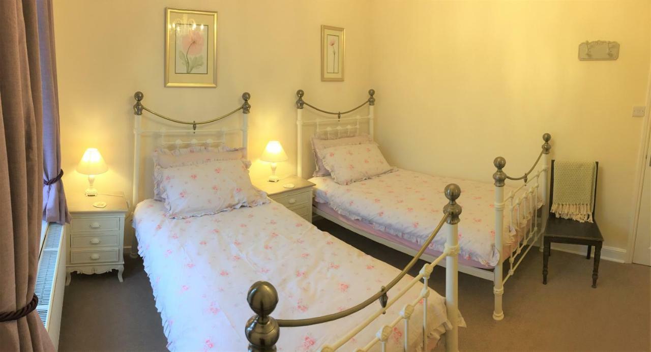Browns Holiday Cottage Filey Exterior foto